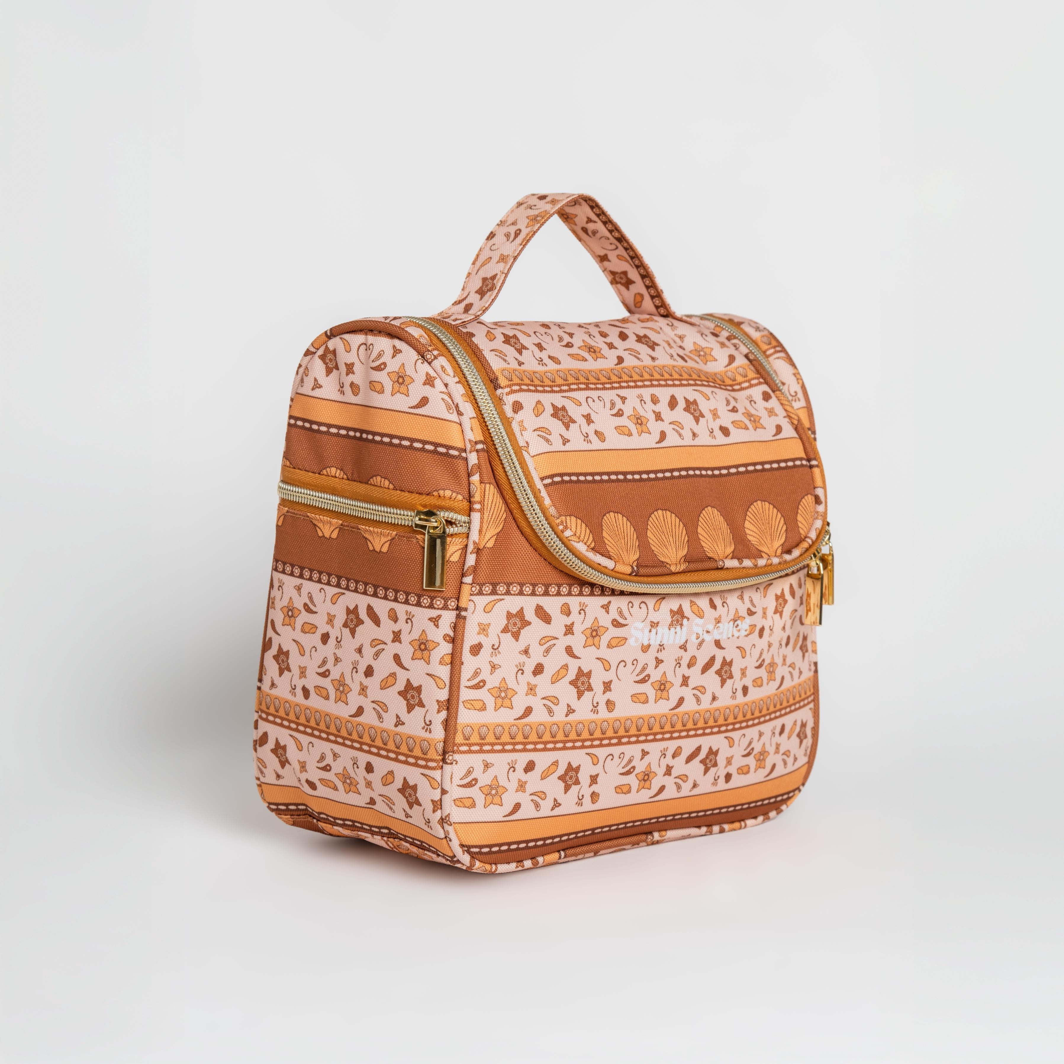 Wander Hanging Toiletry Bag