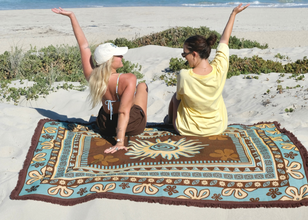 The Ultimate Collaboration, Salty Blonde X Sunni Scenes