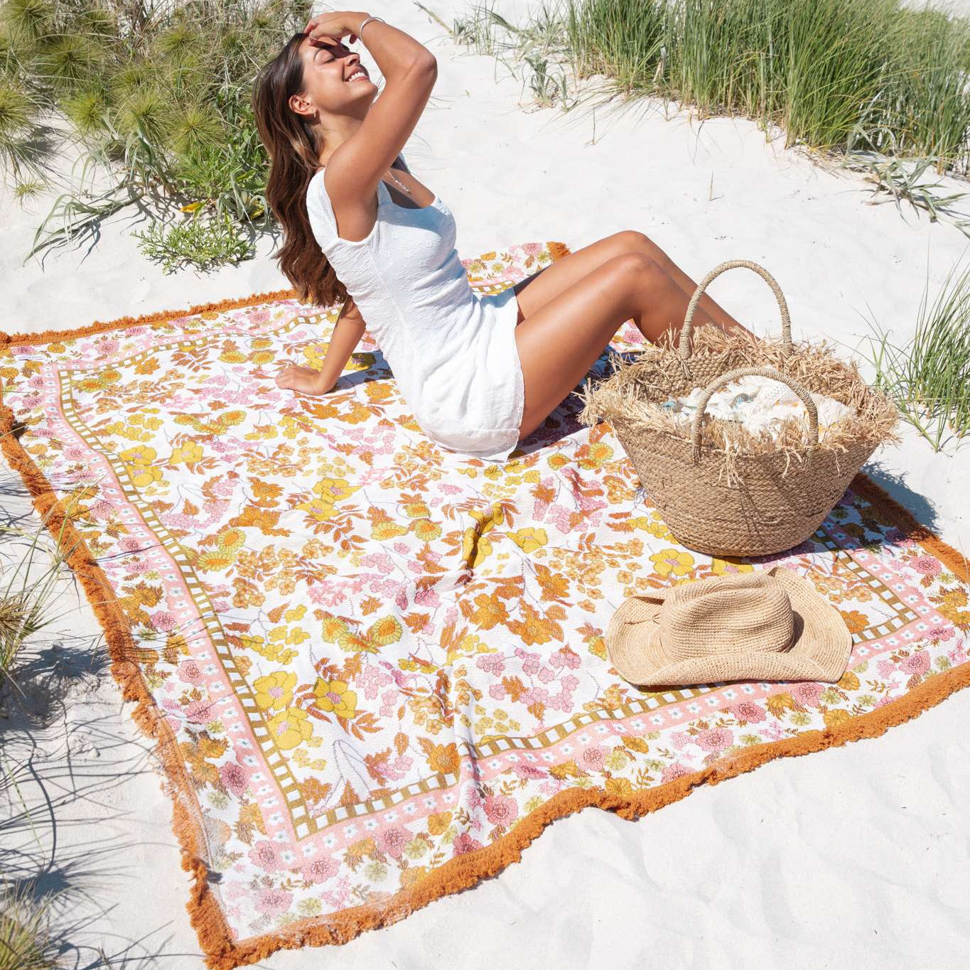 Poppy Picnic Rug – Sunni Scenes
