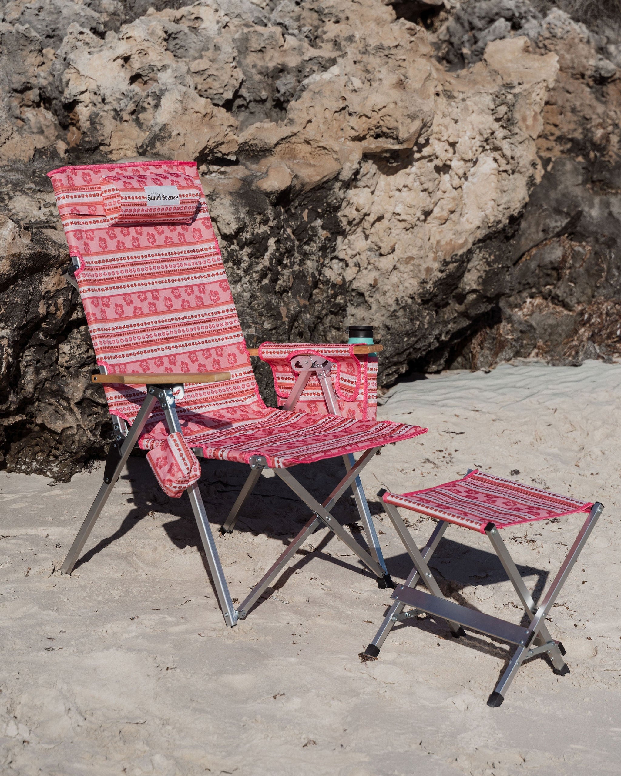 Hibiscus Chair and Rug Bundle