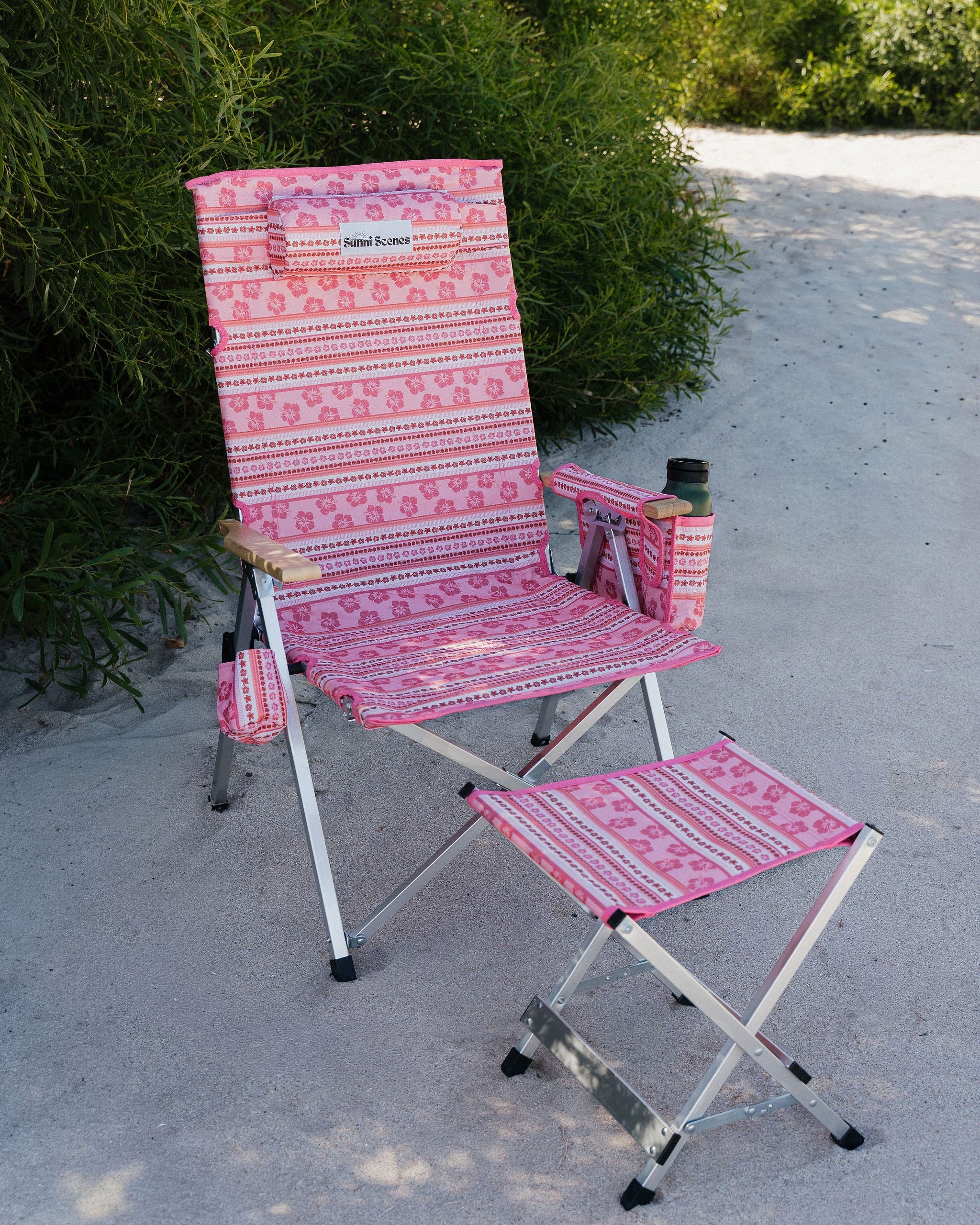Hibiscus Reclining Camp Chair